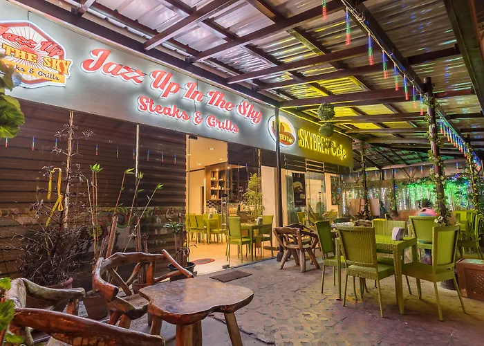 Heroes Hotel