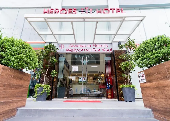Heroes Hotel