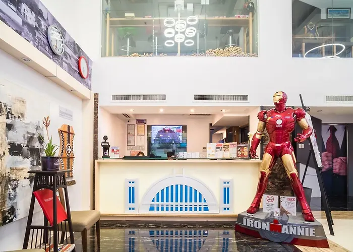 Heroes Hotel Manila